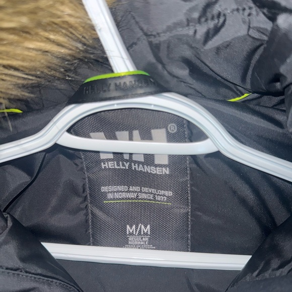 Helly Hansen winter jacket - Picture 2 of 4